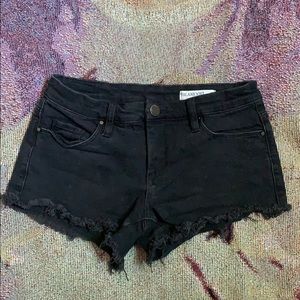 Blank NYC Black Denim Cut Off Shorts EUC Size 25